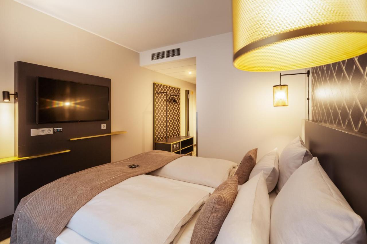 - The Niu, Mesh Messe By Ihg Stuttgart